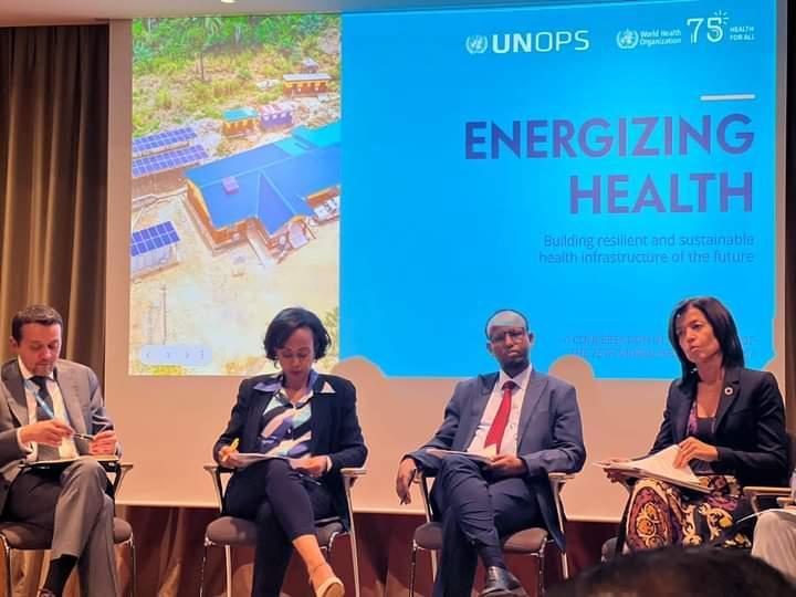 وزير الصحة يلقي خطابا في مؤتمر دولي حول كيفية الحصول على مرافق صحية تعمل بالطاقة الشمسية وزير الصحة يلقي خطابا في مؤتمر دولي حول كيفية الحصول على مرافق صحية تعمل بالطاقة الشمسية