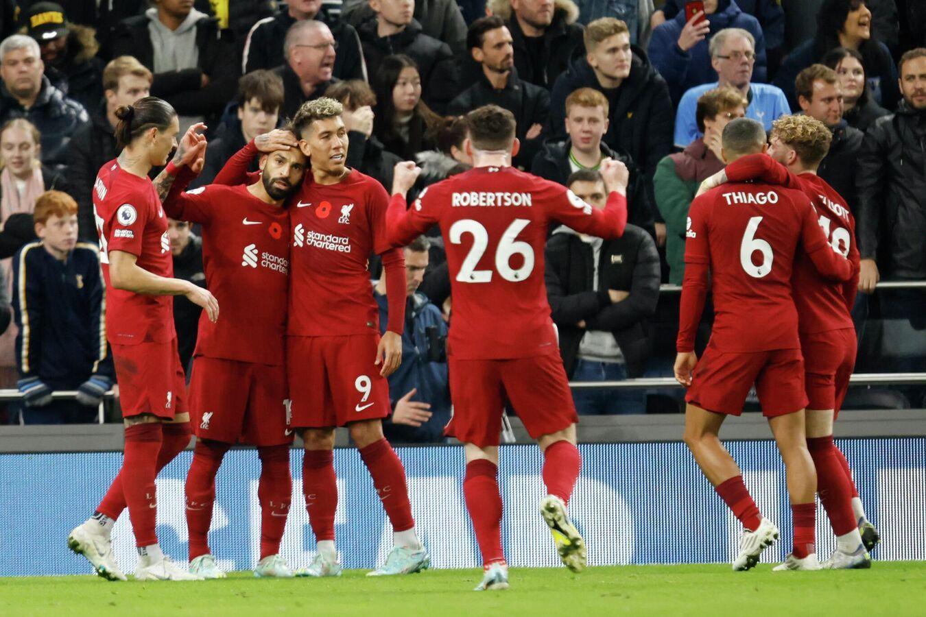 محمد صلاح يوجه رسالة لرباعي ليفربول الراحل محمد صلاح يوجه رسالة لرباعي ليفربول الراحل