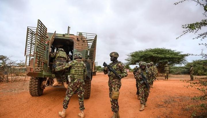 محاكمة ضابطين أوغنديين بسبب التقصير في التعامل مع هجوم حركة الشباب على منطقة بولومرير محاكمة ضابطين أوغنديين بسبب التقصير في التعامل مع هجوم حركة الشباب على منطقة بولومرير