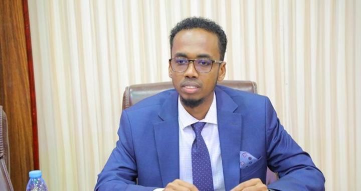 اعتقال مسؤول صومالي رفيع المستوى بتهمة الفساد اعتقال مسؤول صومالي رفيع المستوى بتهمة الفساد
