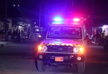 مقتل 16 شخصا في هجوم على مطعم شمالي مقديشو مقتل 16 شخصا في هجوم على مطعم شمالي مقديشو