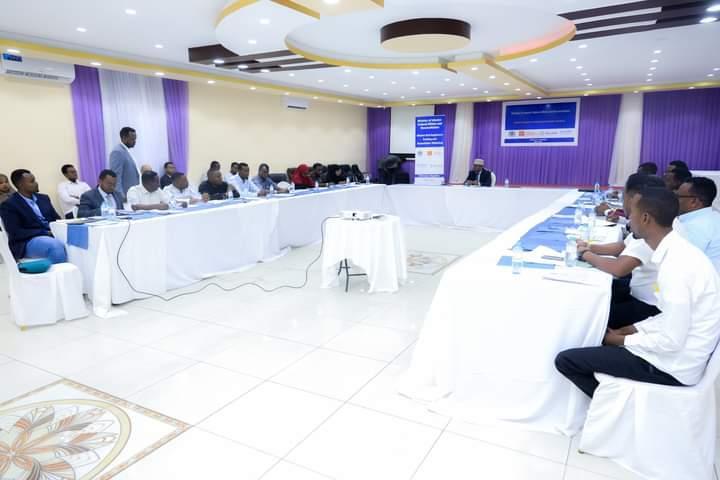 وزير الداخلية يفتتح دورة تدريبية حول تنسيق أنشطة التسجيل المدني وزير الداخلية يفتتح دورة تدريبية حول تنسيق أنشطة التسجيل المدني