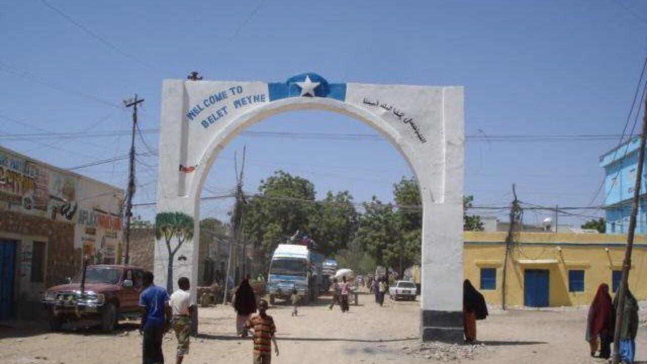 مليشيات محلية تقطع الطرق الرئيسية في مدينة بلدوين مليشيات محلية تقطع الطرق الرئيسية في مدينة بلدوين