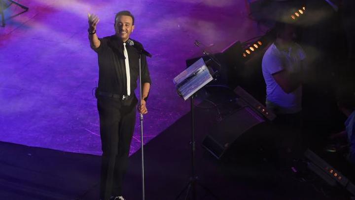 مغنون محظوظون هذا الصيف مغنون محظوظون هذا الصيف