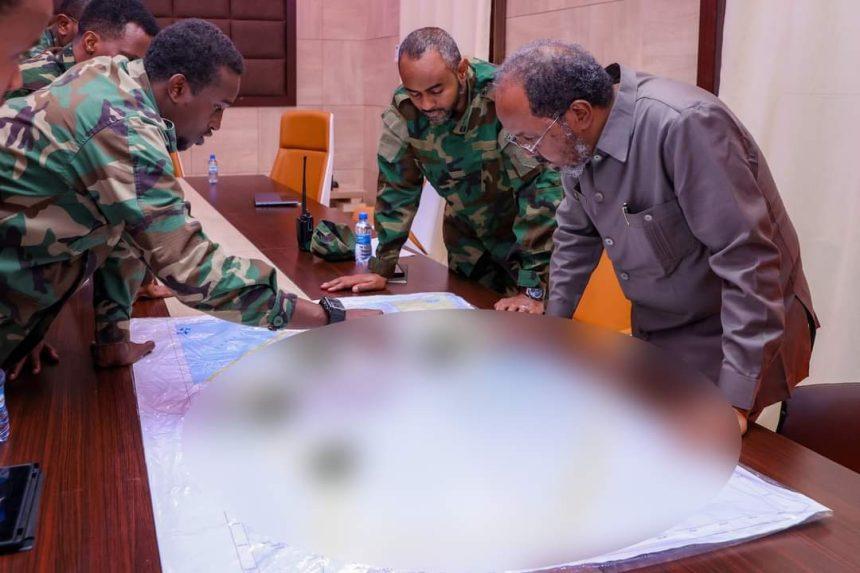 رئيس الجمهورية يوجه القوات المسلحة بتعزيز جهودها في مكافحة الإرهاب رئيس الجمهورية يوجه القوات المسلحة بتعزيز جهودها في مكافحة الإرهاب