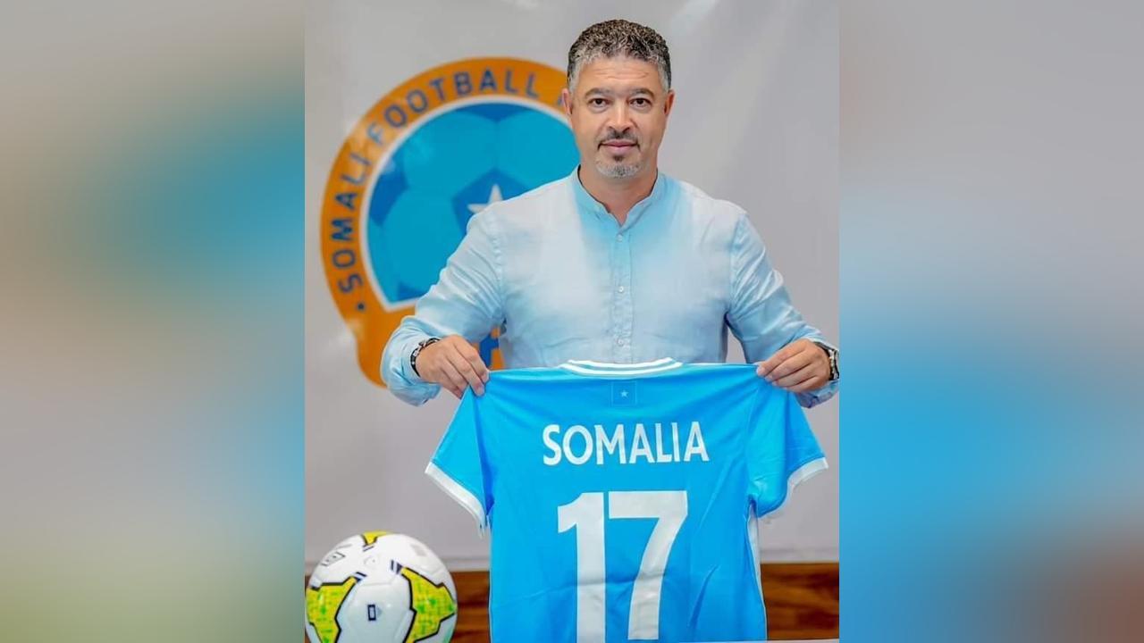 رشيد لوستيك: لم أفكر مرتين لقبول عرض الصومال رشيد لوستيك: لم أفكر مرتين لقبول عرض الصومال