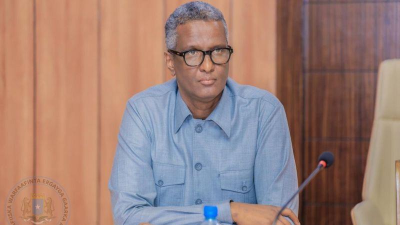 عبد الرحمن عبد الشكور: هناك دول ومجموعات تدعم حركة الشباب عبد الرحمن عبد الشكور: هناك دول ومجموعات تدعم حركة الشباب