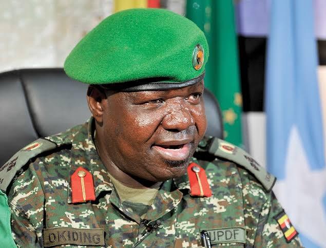 بعثة الاتحاد الأفريقي تتعهد بدعم الجيش الصومالي في قتاله ضد حركة الشباب بعثة الاتحاد الأفريقي تتعهد بدعم الجيش الصومالي في قتاله ضد حركة الشباب