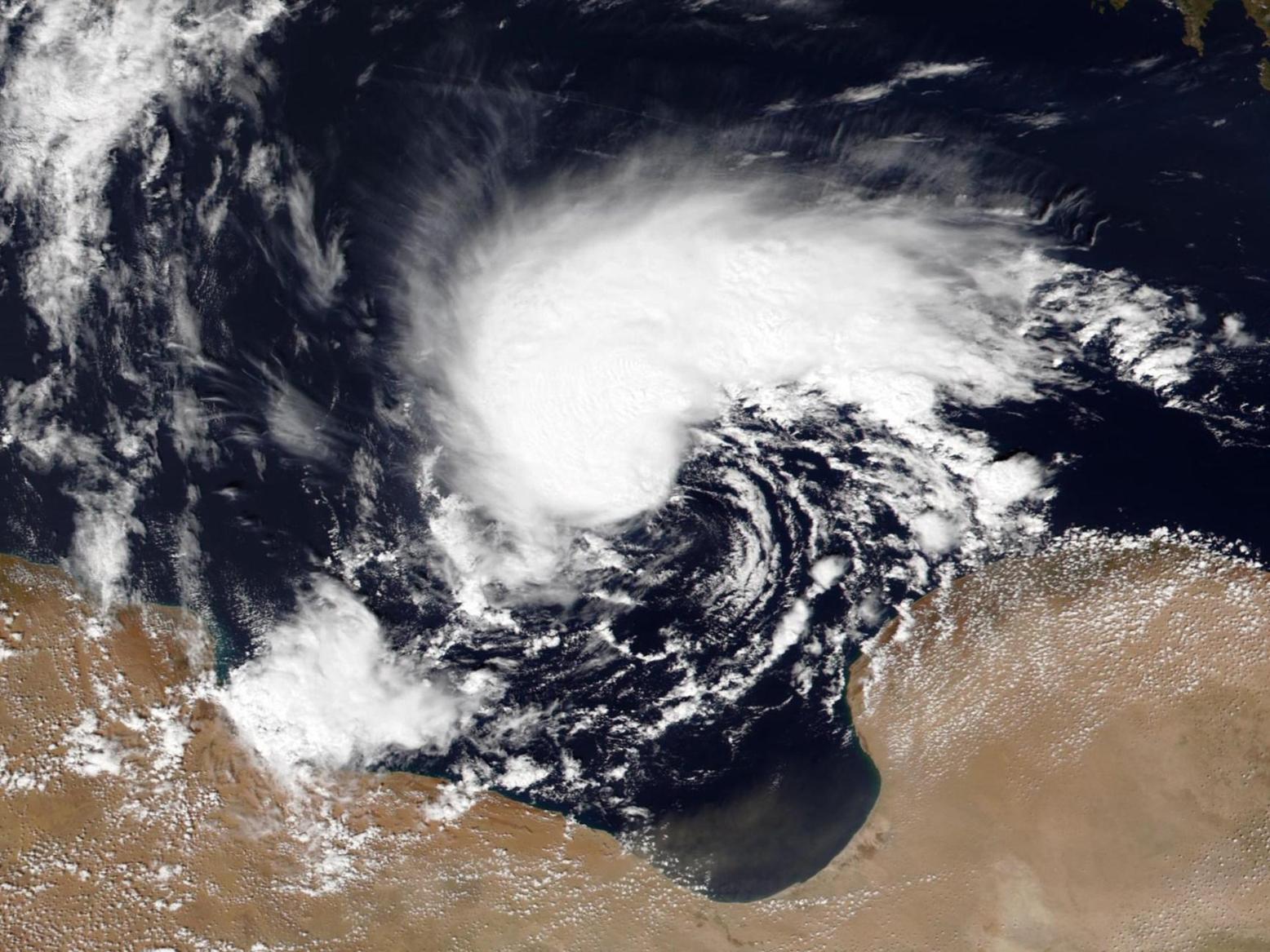 عاصفة دانيال عاصفة دانيال