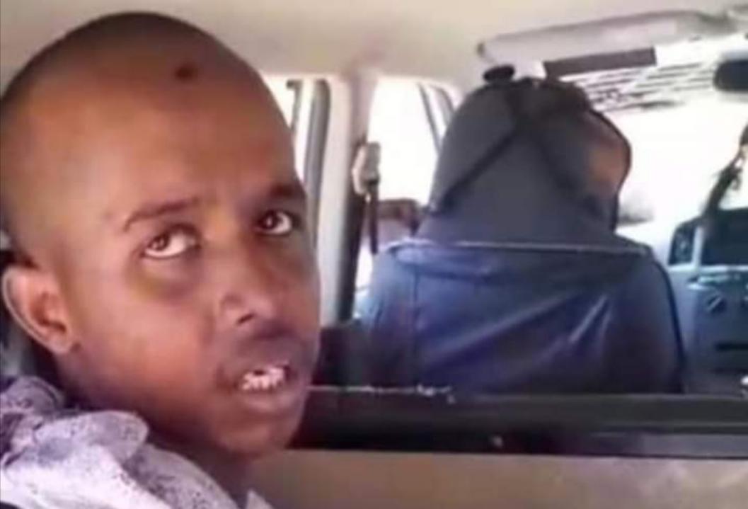 أجهزة الأمن في بونتلاند تعلن القبض على أحد الهاربين من سجن مدينة جالعيو أجهزة الأمن في بونتلاند تعلن القبض على أحد الهاربين من سجن مدينة جالعيو