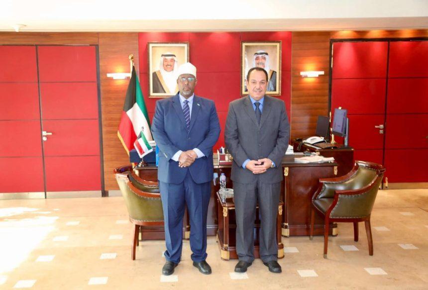 سفير الجمهورية لدى القاهرة يبحث مع نظيره الكويتي سبل تعزيز التعاون المشترك سفير الجمهورية لدى القاهرة يبحث مع نظيره الكويتي سبل تعزيز التعاون المشترك