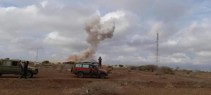 حركة الشباب تشن هجوما على قواعد للجيش في شبيلي السفلي حركة الشباب تشن هجوما على قواعد للجيش في شبيلي السفلي