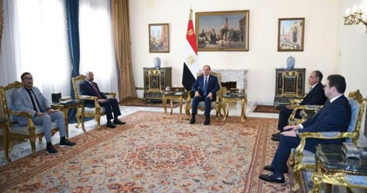 مصر وإريتريا يناقشان دعم الصومال وأمن البحر الأحمر مصر وإريتريا يناقشان دعم الصومال وأمن البحر الأحمر