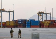 الصومال يغري الولايات المتحدة بميناءين وقاعدتين جويتين الصومال يغري الولايات المتحدة بميناءين وقاعدتين جويتين