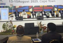 وفد الدولة يشارك في مؤتمر استثمار المياه بالقارة الأفريقية وفد الدولة يشارك في مؤتمر استثمار المياه بالقارة الأفريقية