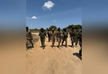 قائد الجيش يتفقد المواقع المحررة بإقليم شبيلي السفلى قائد الجيش يتفقد المواقع المحررة بإقليم شبيلي السفلى