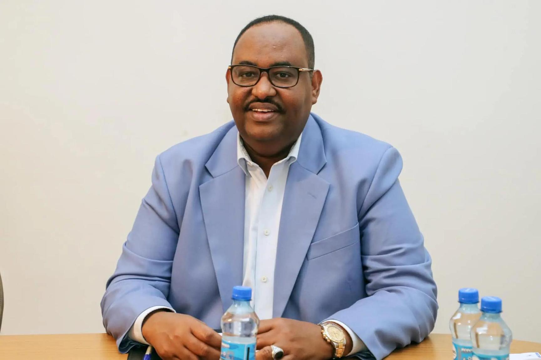سعيد دني يواجه ضغوطا من سياسيين يطالبون بتأسيس بونتلاند جديدة سعيد دني يواجه ضغوطا من سياسيين يطالبون بتأسيس بونتلاند جديدة