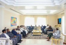 حسن شيخ يبحث مع الرؤساء السابقين مستقبل الدولة الصومالية حسن شيخ يبحث مع الرؤساء السابقين مستقبل الدولة الصومالية