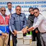 رئيس إقليم بنادر يضع حجر الأساس لمستشفى جديد في غرسبالي رئيس إقليم بنادر يضع حجر الأساس لمستشفى جديد في غرسبالي