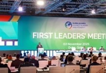 أحمد جامع يشارك في القمة لقادة التحالف العالمي لمكافحة الجوع أحمد جامع يشارك في القمة لقادة التحالف العالمي لمكافحة الجوع