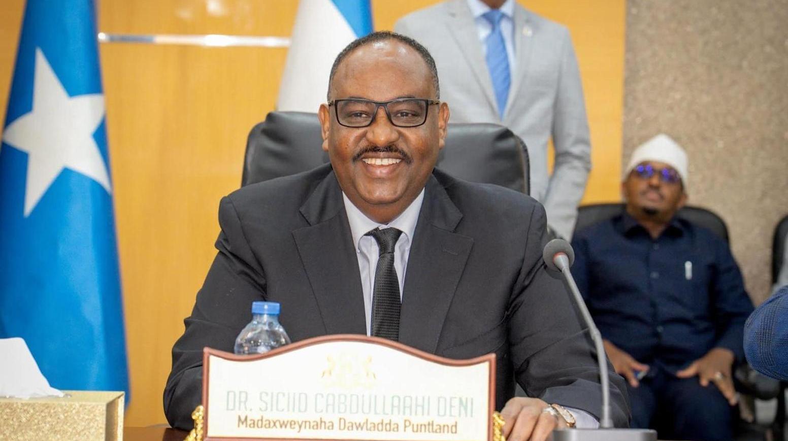 حكومة بونتلاند تعتمد حزمة قرارات إدارية خلال اجتماعها الأسبوعي حكومة بونتلاند تعتمد حزمة قرارات إدارية خلال اجتماعها الأسبوعي