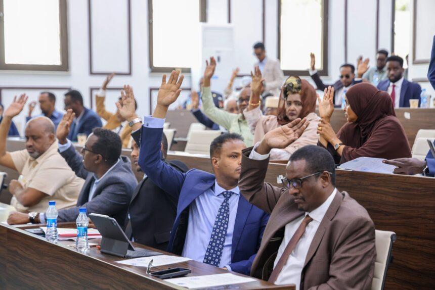 مجلس الشعب يقر قانون نظام الدفع ويناقش مشروع قانون الجرائم الجنسية مجلس الشعب يقر قانون نظام الدفع ويناقش مشروع قانون الجرائم الجنسية