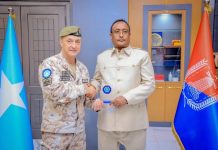 عمدة مقديشو يستقبل وفدا برئاسة رئيس بعثة الاتحاد الأوروبي عمدة مقديشو يستقبل وفدا برئاسة رئيس بعثة الاتحاد الأوروبي