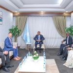 رئيس وزراء يستقبل سفير ألمانيا ويؤكدان على تعزيز التعاون الأمني رئيس وزراء يستقبل سفير ألمانيا ويؤكدان على تعزيز التعاون الأمني