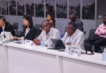 وزير البيئة وتغير المناخ يشارك في مؤتمر دولي حول المناخ وزير البيئة وتغير المناخ يشارك في مؤتمر دولي حول المناخ