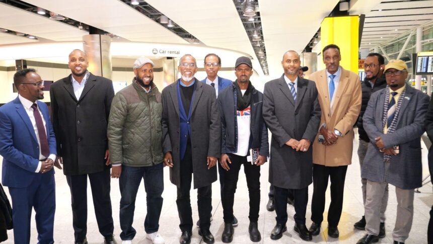 وزير الموانئ والنقل البحري يصل إلى لندن وزير الموانئ والنقل البحري يصل إلى لندن