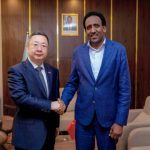 مدير عام هيئة الهجرة والجنسية الوطنية يلتقي بالسفير الصيني مدير عام هيئة الهجرة والجنسية الوطنية يلتقي بالسفير الصيني