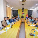 مونغاب يرأس الاجتماع الأسبوعي لإدارة إقليم بنادر مونغاب يرأس الاجتماع الأسبوعي لإدارة إقليم بنادر