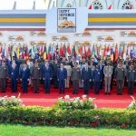 وزير الدفاع يشارك في افتتاح المعرض للصناعات الدفاعية بالقاهرة وزير الدفاع يشارك في افتتاح المعرض للصناعات الدفاعية بالقاهرة