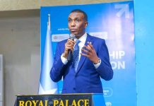 رئيس وزراء يفتتح مؤتمر القيادة والابتكار ويحث الشباب على الإبداع رئيس وزراء يفتتح مؤتمر القيادة والابتكار ويحث الشباب على الإبداع