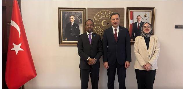 القنصل العام في جدة يجتمع نظراءه من تركيا والعراق وبروناي القنصل العام في جدة يجتمع نظراءه من تركيا والعراق وبروناي