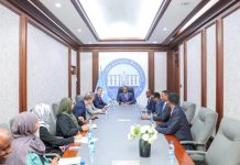 رئيس الوزراء يستقبل رئيس منظمة الإنقاذ الدولية رئيس الوزراء يستقبل رئيس منظمة الإنقاذ الدولية