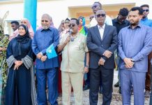 وزراء الحكومة يكثّفون جولاتهم الميدانية لتشجيع المشاركة في الانتخابات وزراء الحكومة يكثّفون جولاتهم الميدانية لتشجيع المشاركة في الانتخابات