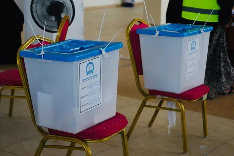 الأمم المتحدة والاتحاد الأوروبي يشيدان بالانتخابات السلمية في بنادر الأمم المتحدة والاتحاد الأوروبي يشيدان بالانتخابات السلمية في بنادر