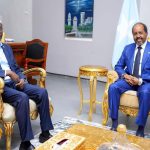 بيان صحفي: الرئيس الصومالي يزور الرئيس السابق شريف شيخ أحمد بيان صحفي: الرئيس الصومالي يزور الرئيس السابق شريف شيخ أحمد
