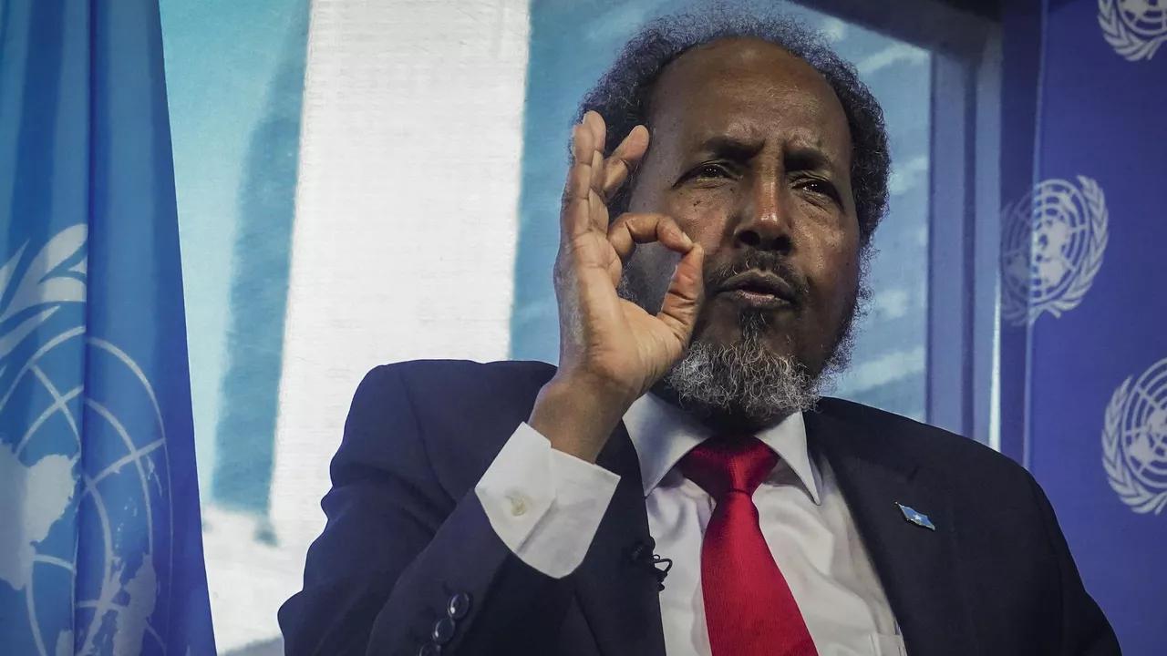 الرئيس الصومالي: لا شرعية الرئيس الصومالي: لا شرعية