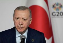 أردوغان يؤكد لابن زايد على دعم تركيا لوحدة أراضي اليمن والصومال أردوغان يؤكد لابن زايد على دعم تركيا لوحدة أراضي اليمن والصومال