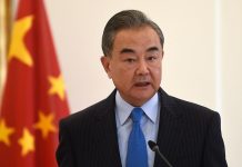 وزير الخارجية الصيني يزور الصومال ضمن جولته الأفريقية وزير الخارجية الصيني يزور الصومال ضمن جولته الأفريقية