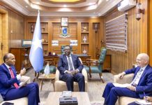 وزير العدل يبحث تعزيز التعاون مع ممثل الأمين العام للأمم المتحدة وزير العدل يبحث تعزيز التعاون مع ممثل الأمين العام للأمم المتحدة