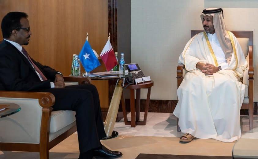 وزير التجارة يبحث مع نظيره القطري سبل تعزيز التعاون وزير التجارة يبحث مع نظيره القطري سبل تعزيز التعاون