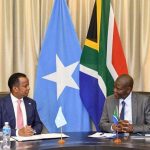 الصومال وجنوب أفريقيا يبحثان توسيع التعاون الصومال وجنوب أفريقيا يبحثان توسيع التعاون