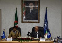 قائد الشرطة الوطنية يلتفي بالمدير العام للأمن الوطني الجزائري قائد الشرطة الوطنية يلتفي بالمدير العام للأمن الوطني الجزائري