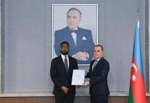 الصومال تعيّن سفيرًا جديدًا لدى أذربيجان في ظل تحولات جيوسياسية الصومال تعيّن سفيرًا جديدًا لدى أذربيجان في ظل تحولات جيوسياسية