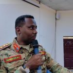 قائد الجيش يودّع وحدة عسكرية متجهة لتلقي تدريب خارجي قائد الجيش يودّع وحدة عسكرية متجهة لتلقي تدريب خارجي