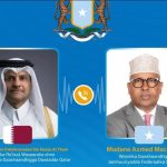 وزير الدفاع يجري اتصالاً هاتفياً مع نظيره القطري وزير الدفاع يجري اتصالاً هاتفياً مع نظيره القطري