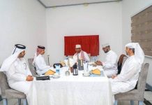 وزير الدفاع يؤكد تضامن بلاده مع قطر وزير الدفاع يؤكد تضامن بلاده مع قطر